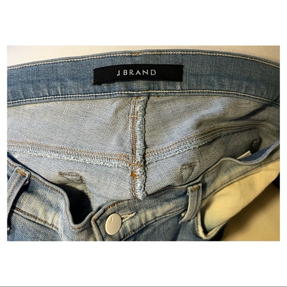 J Brand Jeans
620 Mid-Rise Zephyr Super Skinny Jeans - Size: 32 - New - Picture 8 of 10